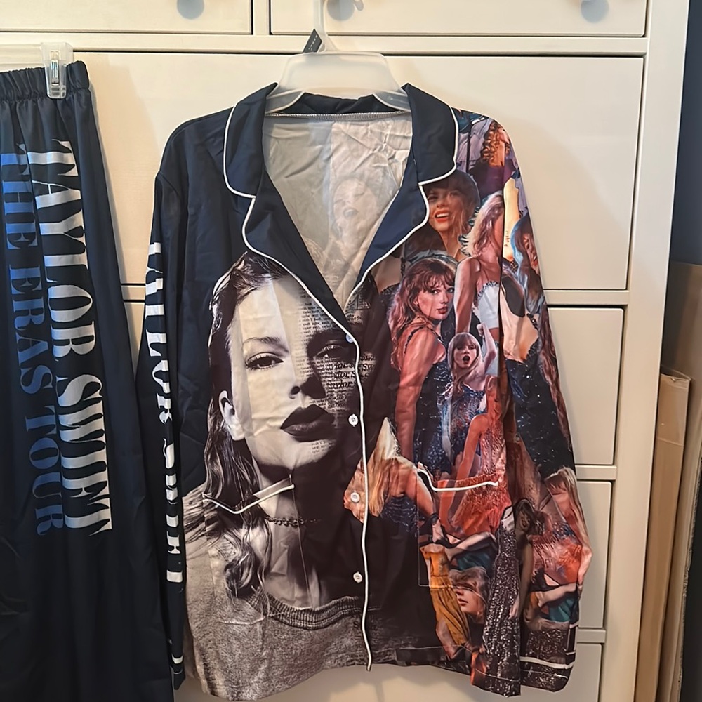 Taylor swift pajama set